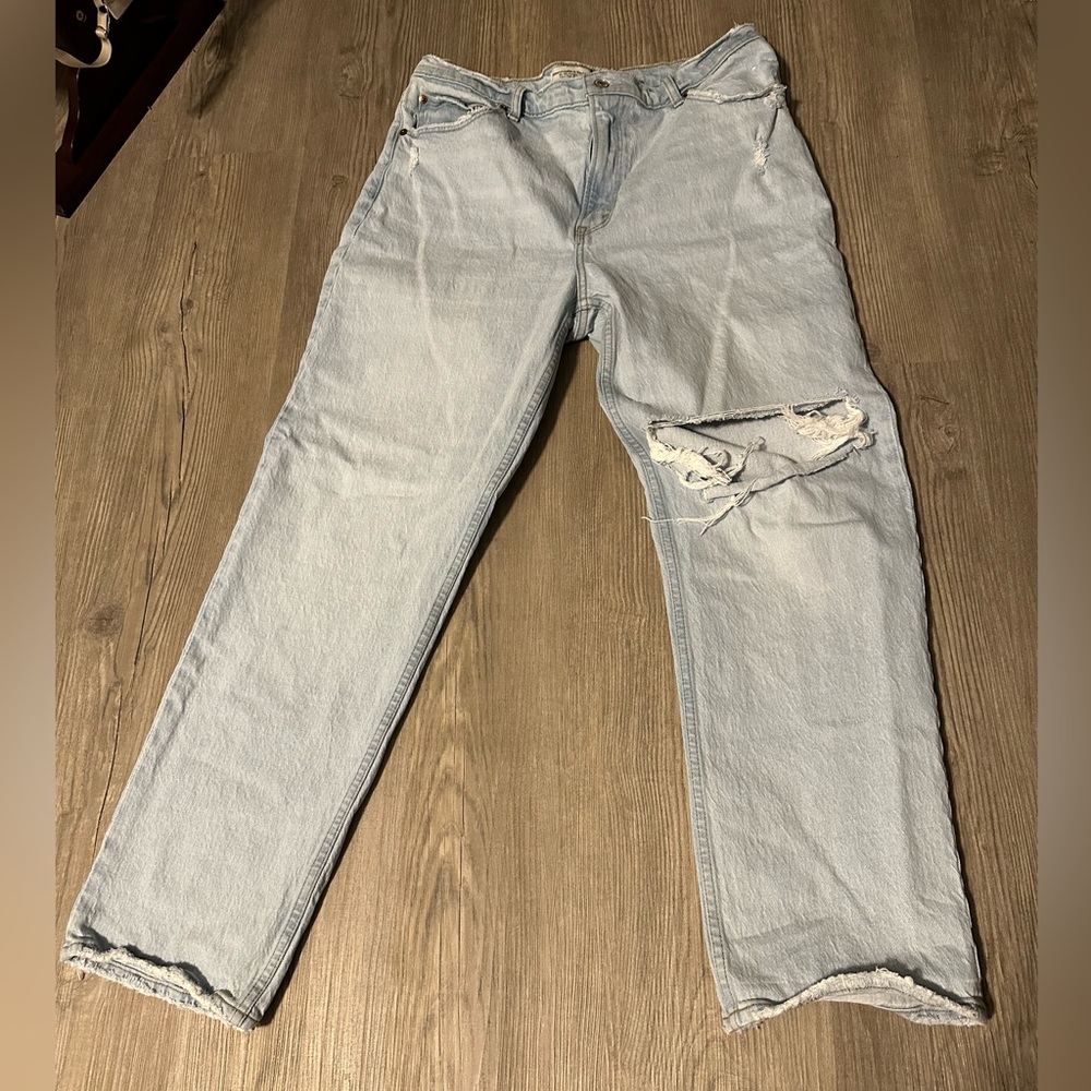 Abercrombie & Fitch 90s jeans